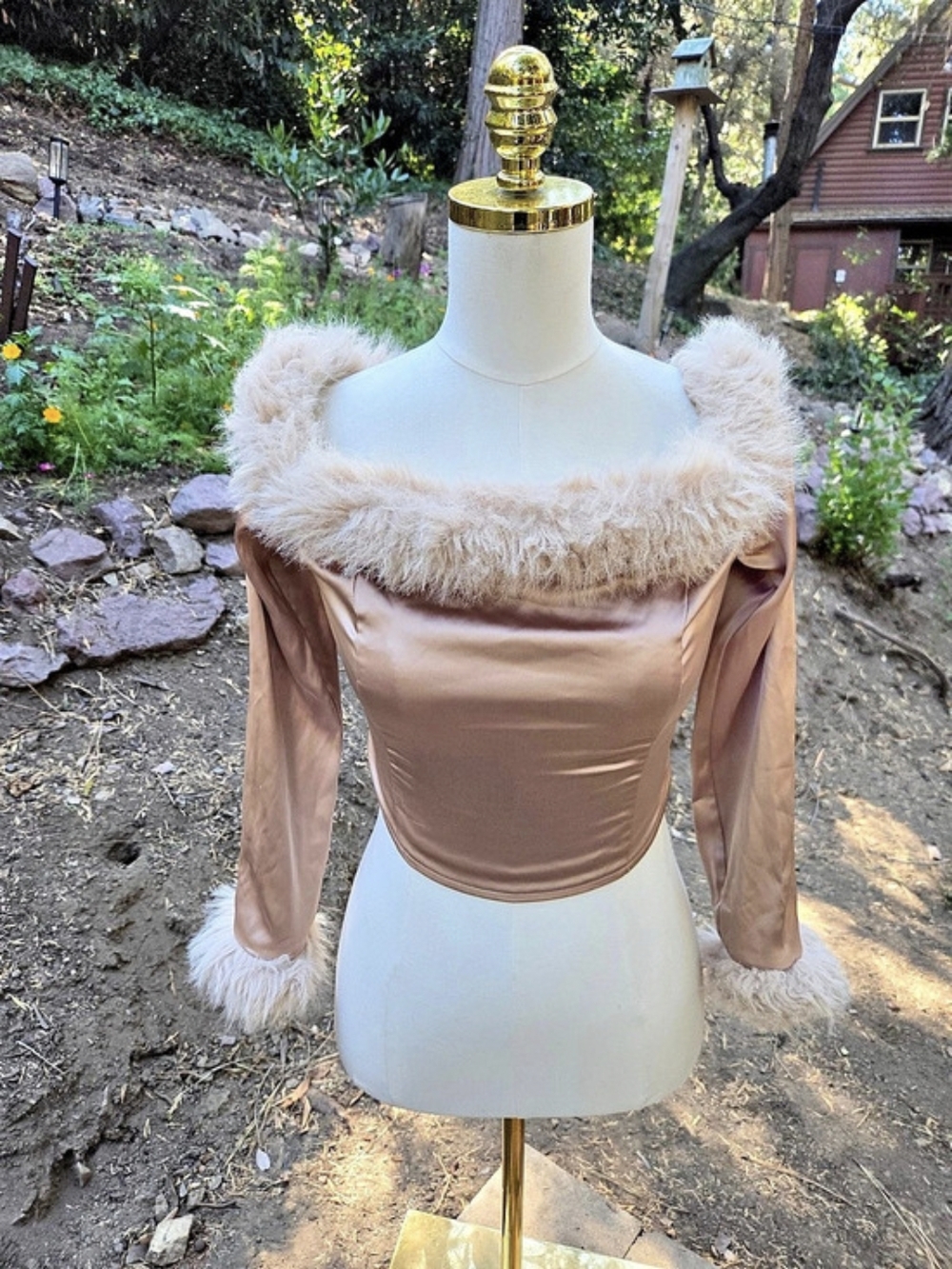 Et Clet Faux Fur Trim Long Sleeve Crop Top in Brown & Cream Size Medium